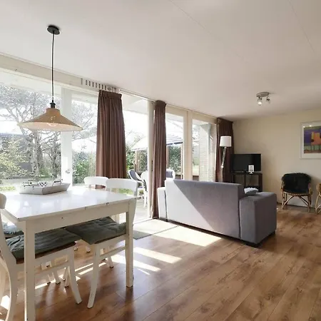 Vakantiehuis Garnekuul 82 - Callantsoog